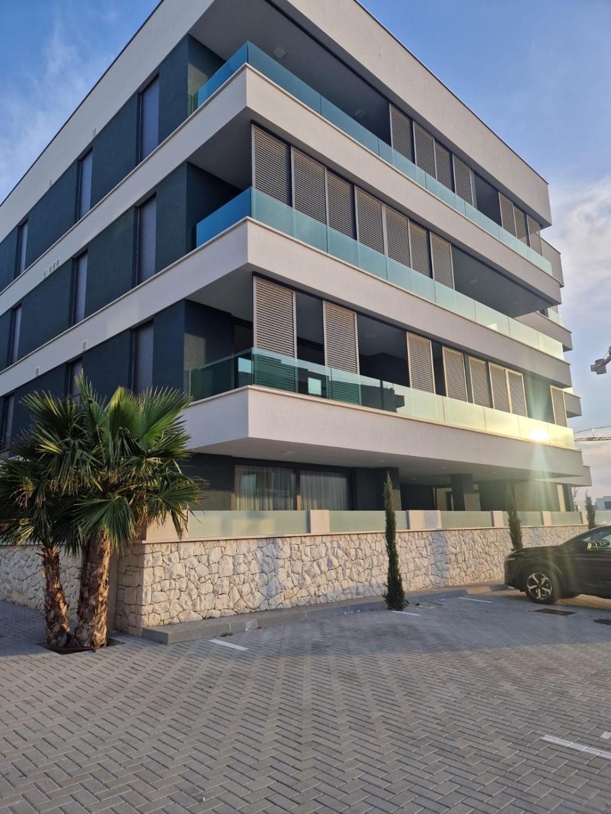 Apartman Sunny *